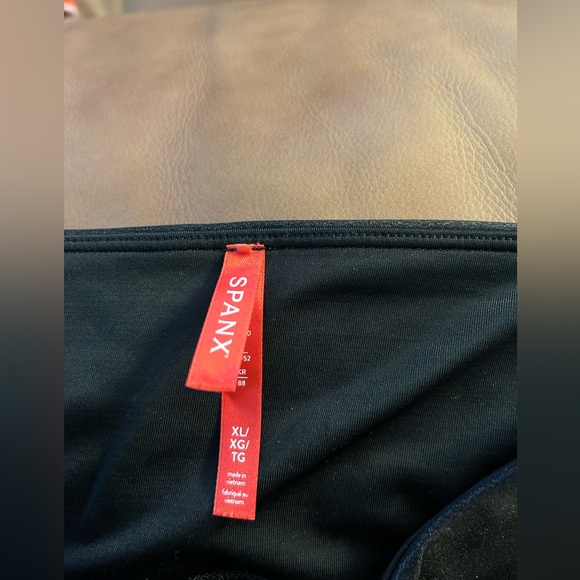 Spanx faux leather leggings XL - Picture 5 of 5